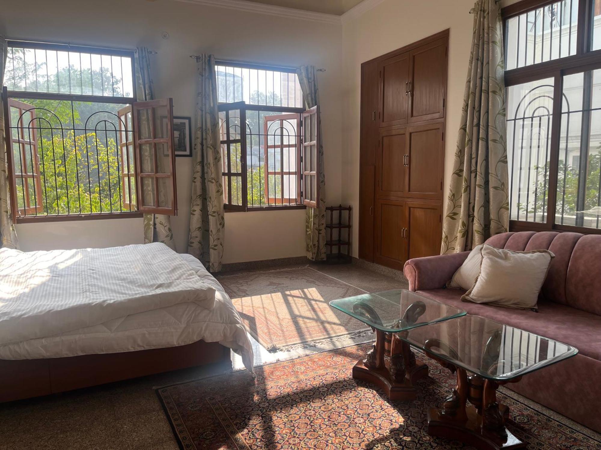 Mulberry Garden Otel Varanasi Dış mekan fotoğraf